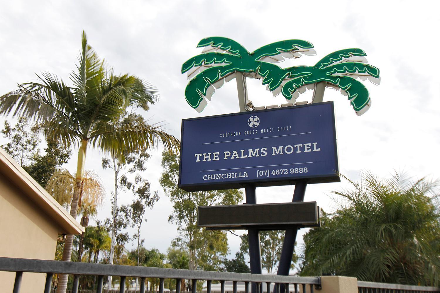 The Palms Motel Chinchilla Exterior photo